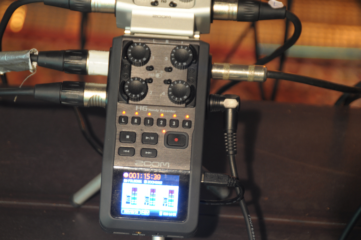 2021-05-15 Ame Zek - rauschpartikel (Ame Zek Ballonmusik, recording 5) (Mixe, Recording)